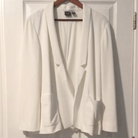 Chico's Jackets & Blazers - NWOT Traveler's Collection - White Blazer by Chico's